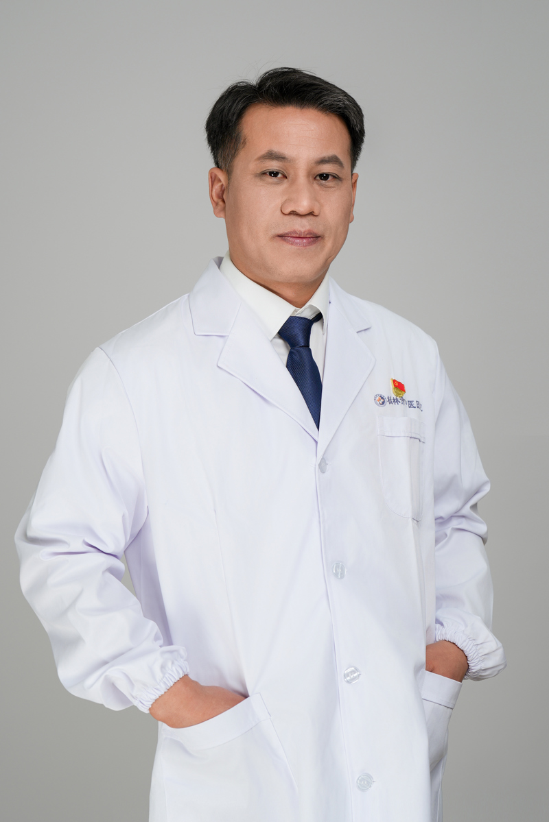名医推荐|普通外科、肛肠外科主任颜建文:汇中西之智,精微创之术,守胃肠肝胆安康